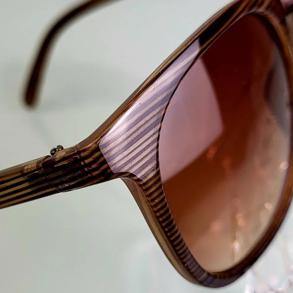 NWOT DESIGNER INSPIRED WOODGRAIN PATTERN SUNGLASSES (2 for $25)
